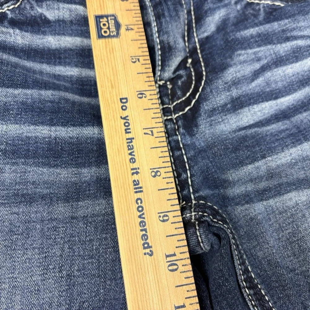 BKE Aiden Men's Jeans Size 32 Medium Wash Bootcut Stretch Denim